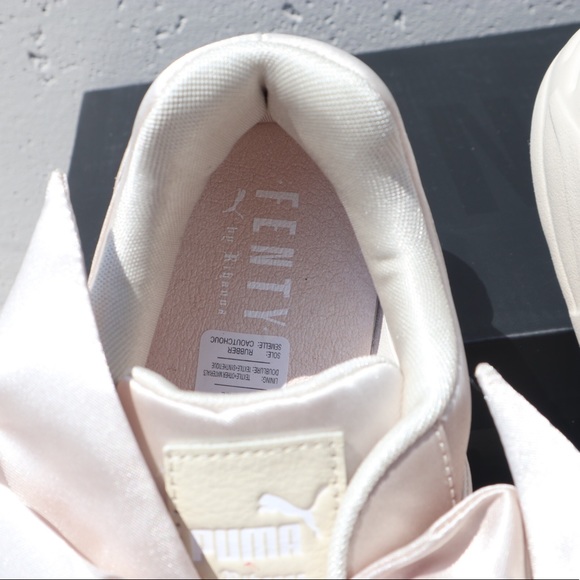 Fenty x Puma Bow Sneakers - Picture 5 of 7